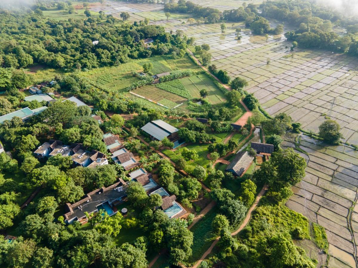 ホテル Ayurvie Sigiriya - Ayurvedic Retreat By Thema Collection エクステリア 写真