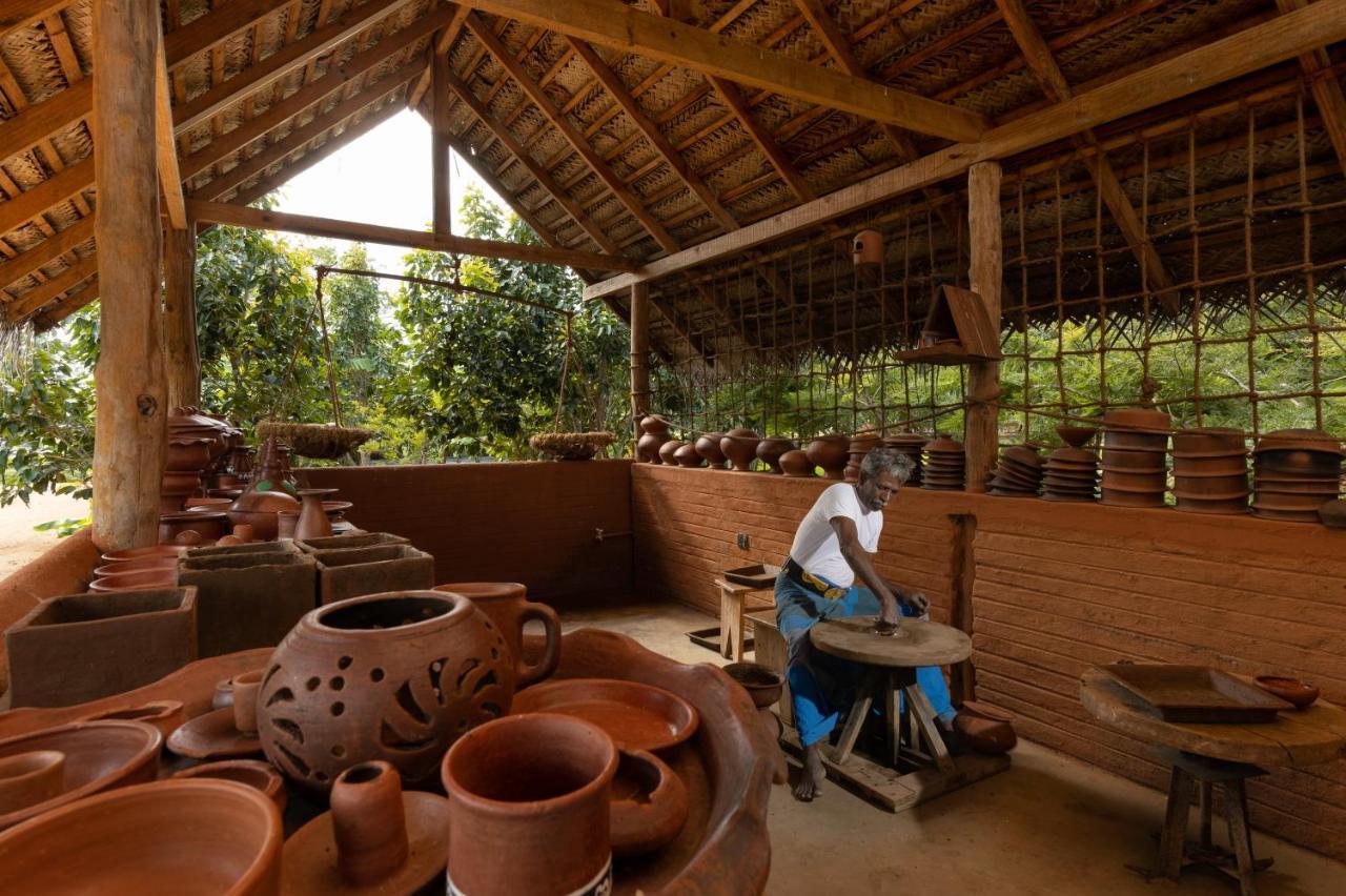 ホテル Ayurvie Sigiriya - Ayurvedic Retreat By Thema Collection エクステリア 写真