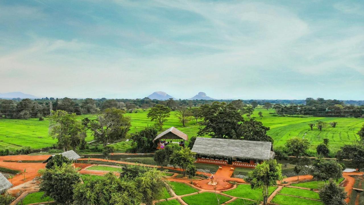 ホテル Ayurvie Sigiriya - Ayurvedic Retreat By Thema Collection エクステリア 写真